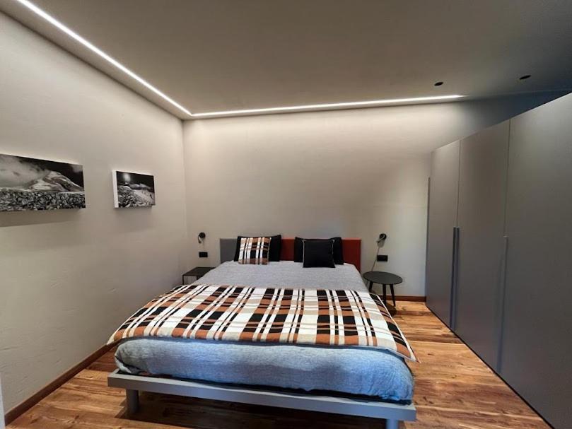 Casa Di Sant'Anselmo Aosta - La Loggia Appartement Buitenkant foto