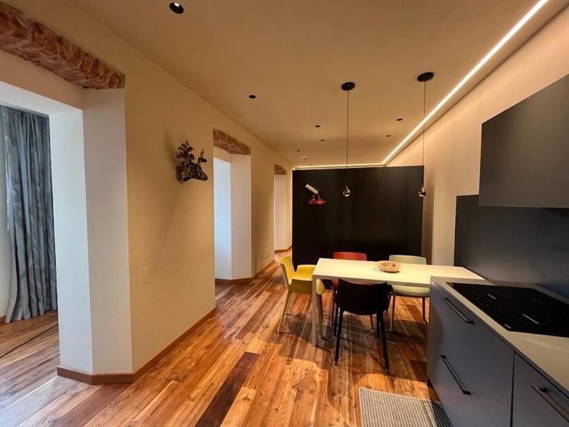 Casa Di Sant'Anselmo Aosta - La Loggia Appartement Buitenkant foto