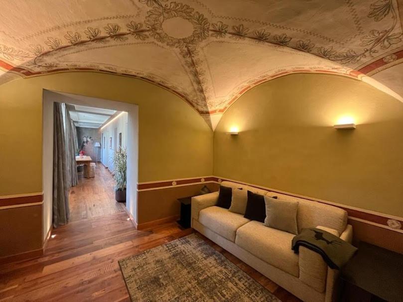 Casa Di Sant'Anselmo Aosta - La Loggia Appartement Buitenkant foto